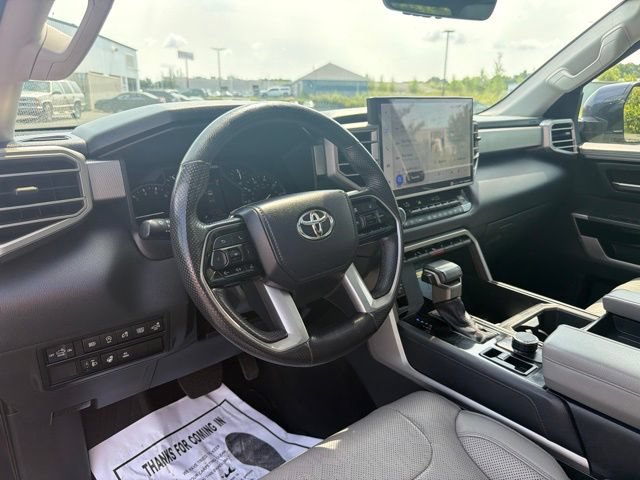 Used 2022 Toyota Tundra Limited AWD/4WD image 19