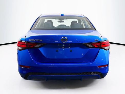 Certified 2022 Nissan Sentra SV w/ All-Weather Package FWD image 8