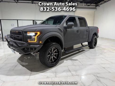 Used 2018 Ford F150 Raptor w/ Equipment Group 802A Luxury image 1