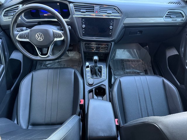 Used 2022 Volkswagen Tiguan SE AWD/4WD image 13