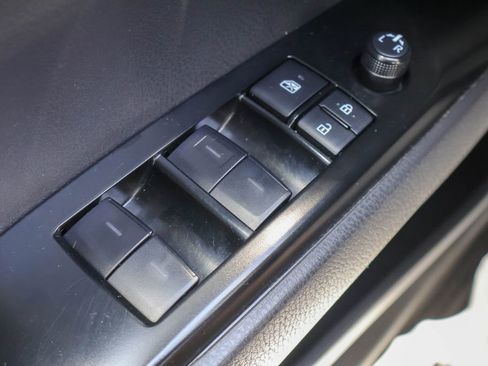 Used 2025 Toyota Camry LE FWD image 17