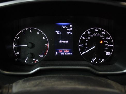 Certified 2024 Toyota Corolla SE w/ SE Package image 15