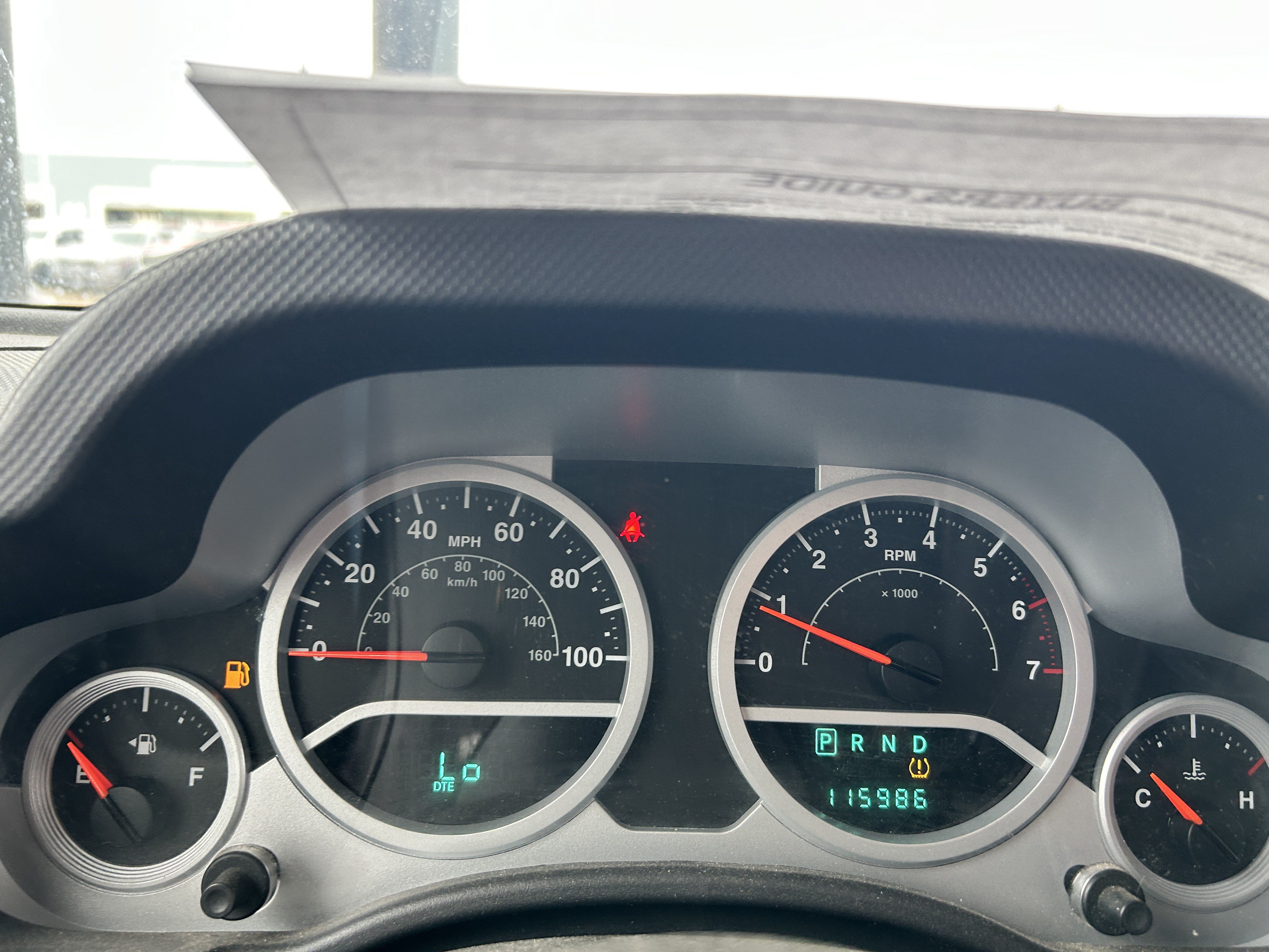 Used 2010 Jeep Wrangler Unlimited Rubicon AWD/4WD image 16