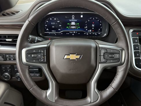 Certified 2022 Chevrolet Tahoe LT w/ LT Signature Package image 12