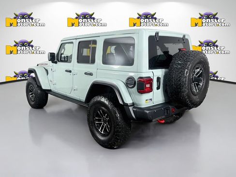 Used 2024 Jeep Wrangler Unlimited Rubicon AWD/4WD image 7