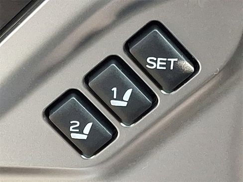 Used 2022 Subaru Legacy Limited image 26