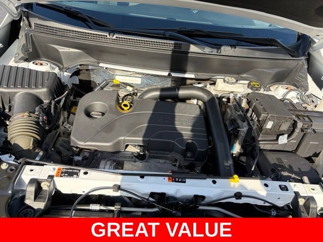 Used 2024 GMC Terrain SLE AWD/4WD image 11