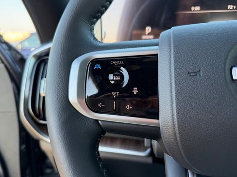 New 2026 Nissan Armada SL w/ Captain's Chari Seat Package image 14