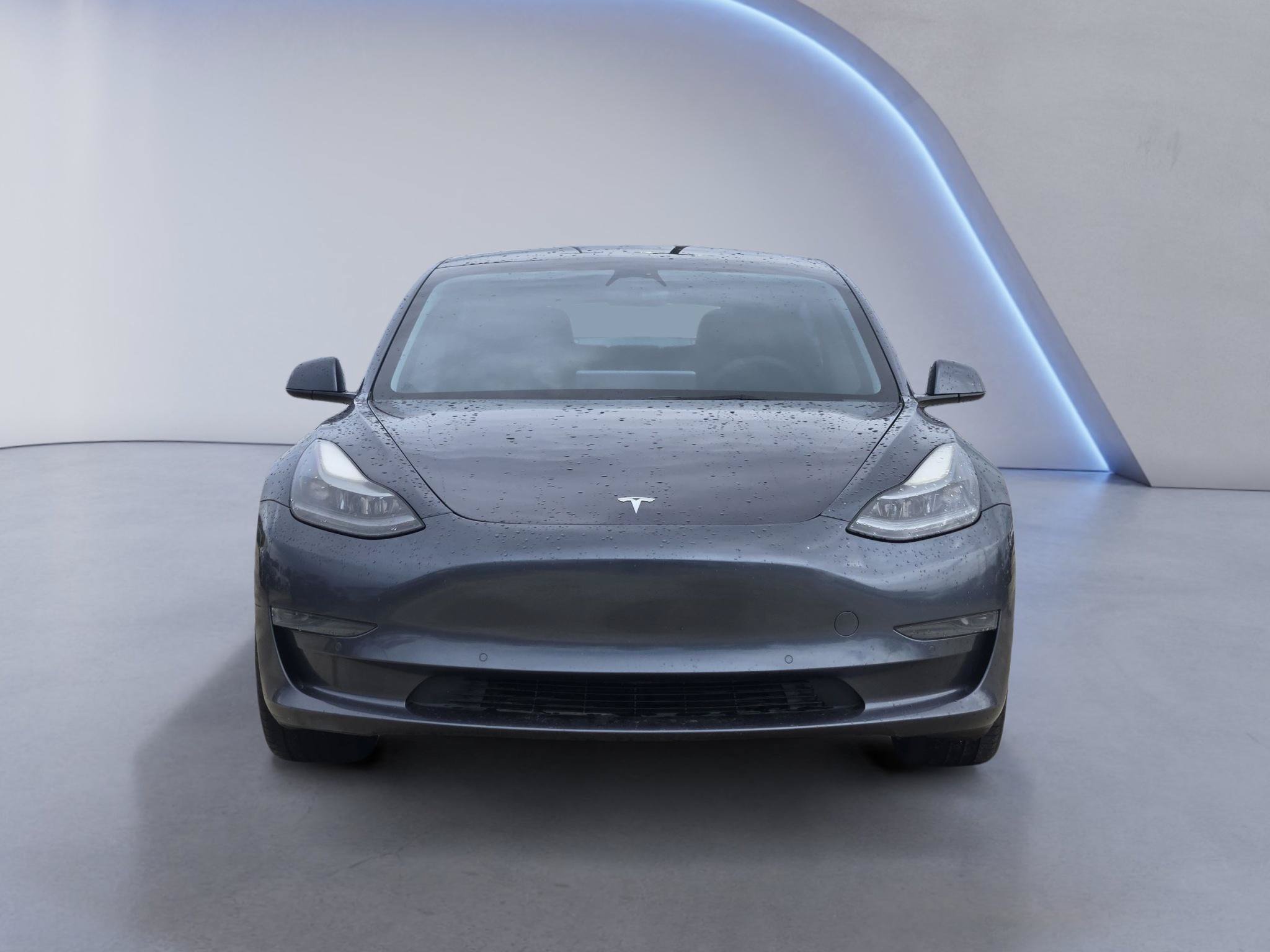 Used 2022 Tesla Model 3 RWD image 2