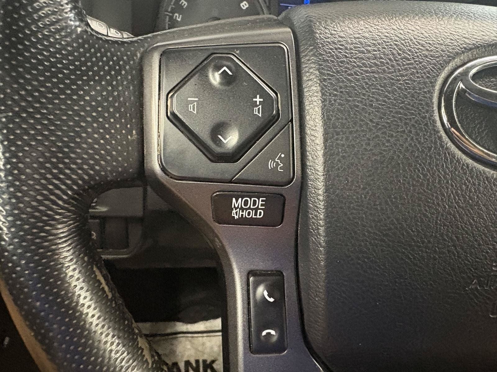 Used 2019 Toyota Tacoma TRD Off-Road AWD/4WD image 24