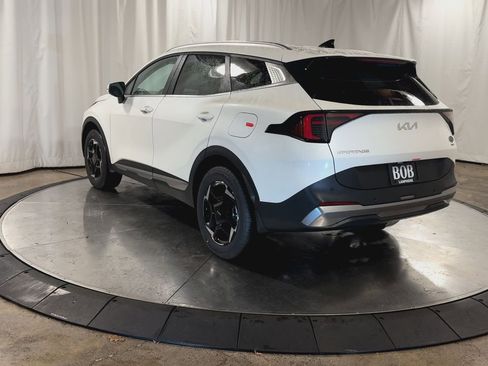 New 2026 Kia Sportage EX image 7