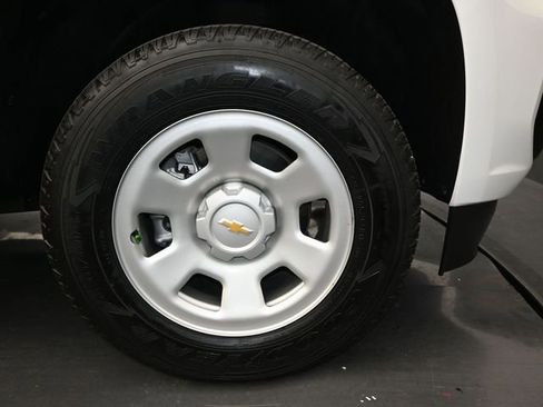 Used 2022 Chevrolet Colorado W/T image 18