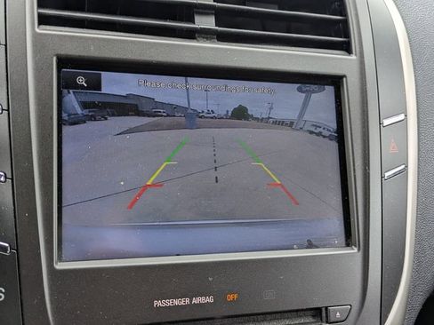 Used 2015 Lincoln MKC FWD image 14