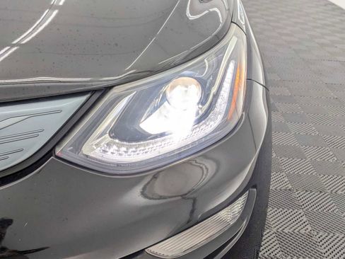 Used 2019 Chevrolet Bolt Premier w/ Infotainment Package image 10