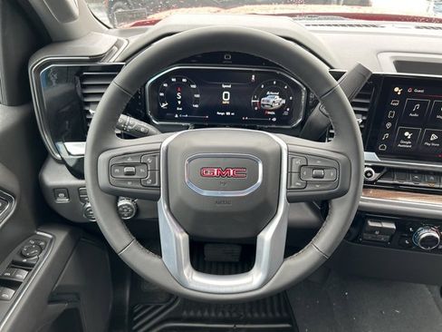 New 2026 GMC Sierra 1500 Elevation image 18