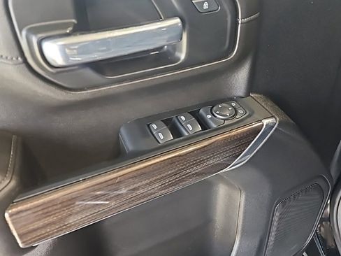 Used 2023 Chevrolet Silverado 2500 LT image 25