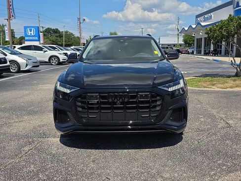 Used 2023 Audi Q8 Prestige AWD/4WD image 9
