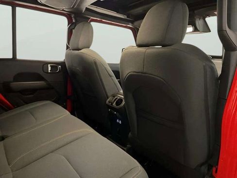 Used 2025 Jeep Wrangler Unlimited Sahara w/ Safety Group image 71