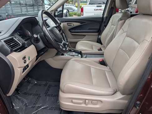 Used 2019 Honda Pilot Elite image 26