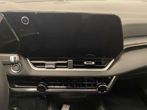 New 2026 Chevrolet Equinox LT w/ Convenience Package II AWD/4WD image 39
