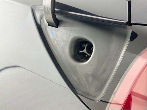 Used 2022 Tesla Model 3 Long Range image 27