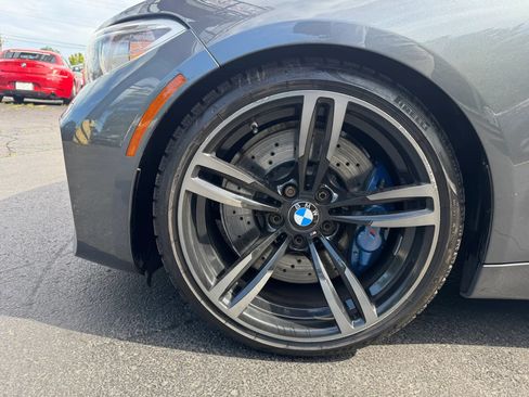 Used 2017 BMW M2 RWD image 37