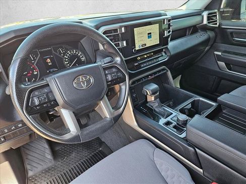 Used 2024 Toyota Tundra SR5 AWD/4WD image 12