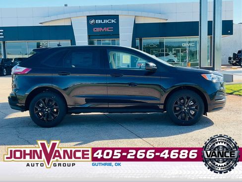 Used 2024 Ford Edge SE w/ Black Appearance Package image 9