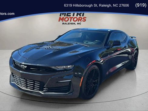 Used 2020 Chevrolet Camaro SS image 1