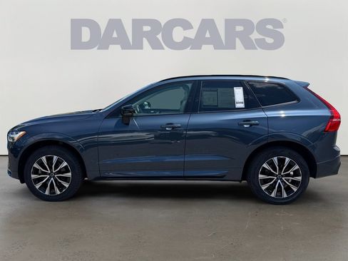 Certified 2024 Volvo XC60 B5 Plus w/ Climate Package AWD/4WD image 4