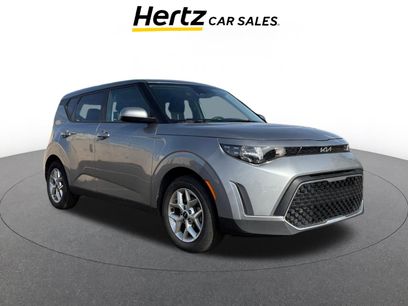 Used 2025 Kia Soul LX w/ LX Technology Package