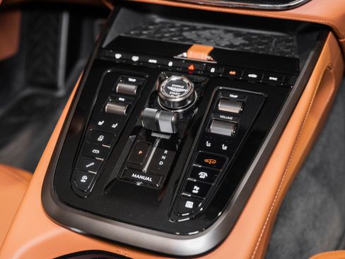 New 2026 Aston Martin DBX S AWD/4WD image 37