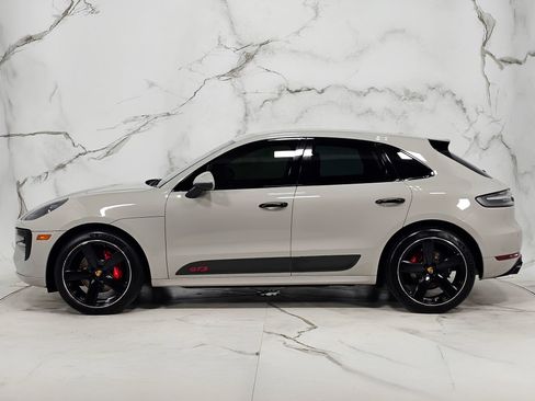 Used 2021 Porsche Macan GTS AWD/4WD image 12