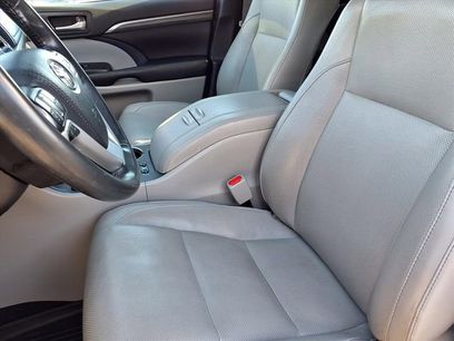 Used 2019 Toyota Highlander Limited
