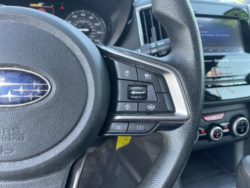 Certified 2021 Subaru Crosstrek 2.0i AWD/4WD image 17