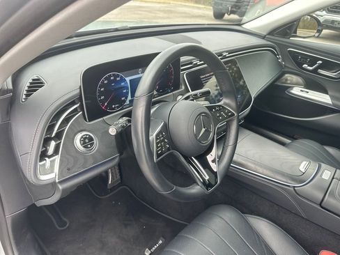 Certified 2025 Mercedes-Benz E 450 4MATIC All-Terrain Wagon image 18