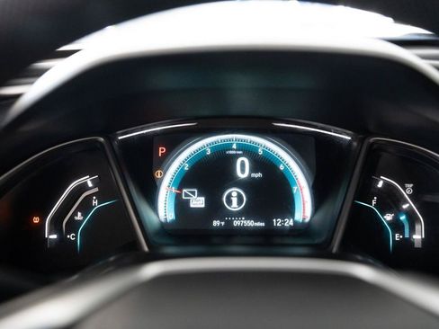 Used 2016 Honda Civic EX image 9