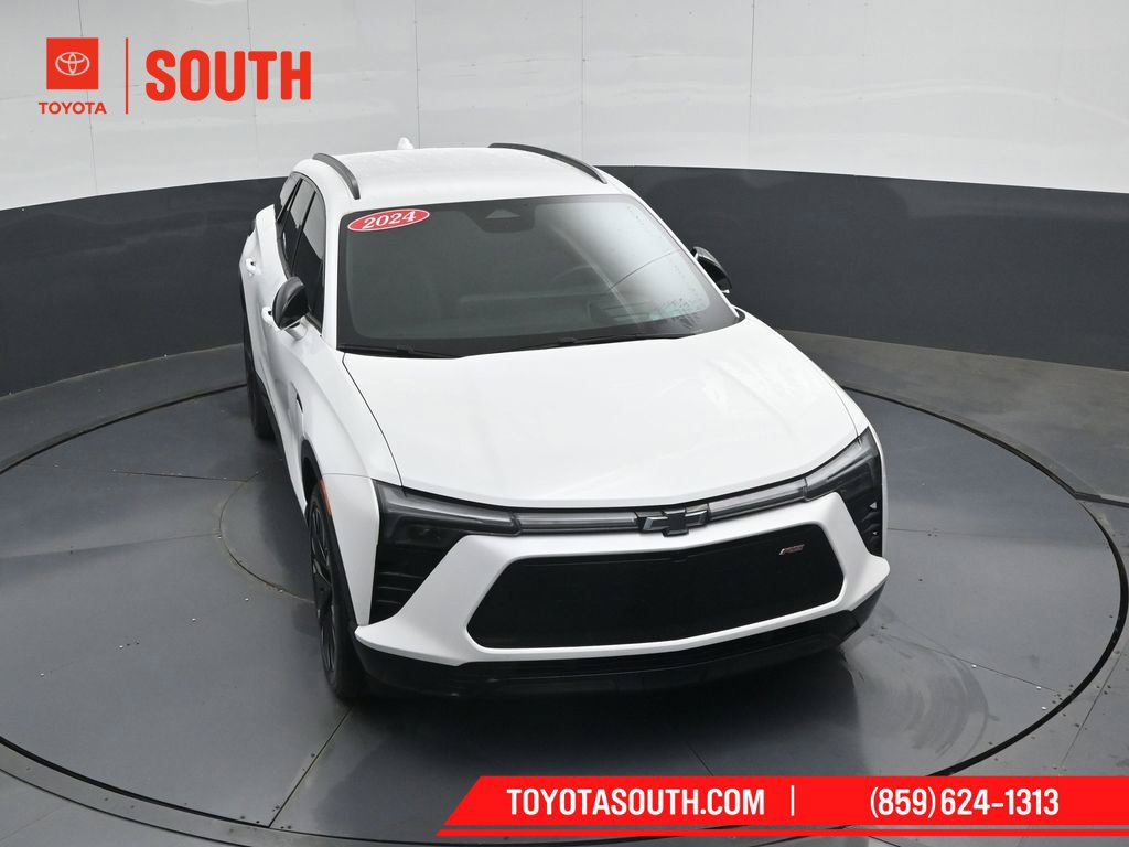 Used 2024 Chevrolet Blazer EV RS AWD/4WD image 57
