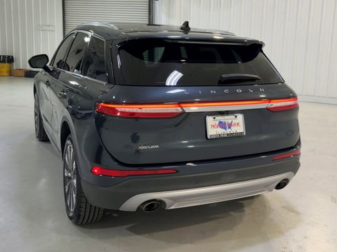 Used 2022 Lincoln Corsair Reserve w/ Equipment Group 201A image 8