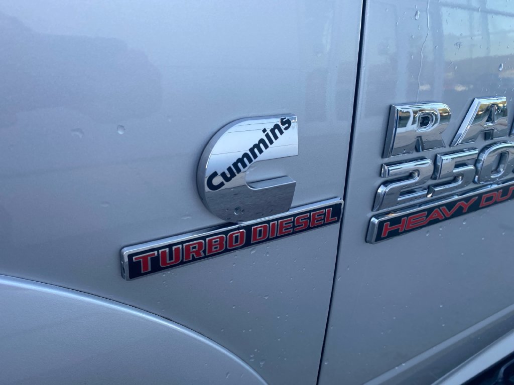 Used 2017 RAM 2500 Laramie AWD/4WD image 11