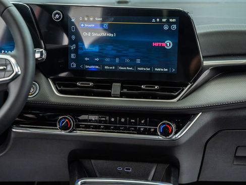 New 2026 Chevrolet Equinox LT AWD/4WD image 22