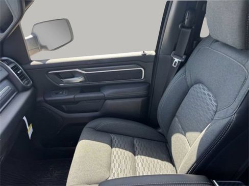 Certified 2025 RAM 1500 Big Horn AWD/4WD image 22