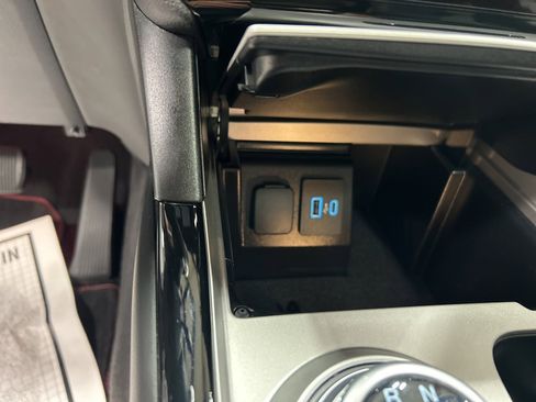 Used 2023 Ford Explorer ST-Line w/ Class IV Trailer Tow Package image 16