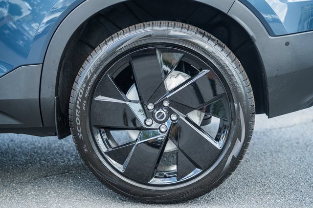 New 2026 Volvo XC40 B5 Ultra w/ Climate Package AWD/4WD image 19