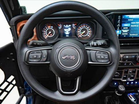 Used 2026 Jeep Wrangler Unlimited Sport AWD/4WD image 31