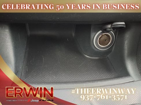 Certified 2017 Dodge Charger R/T image 21