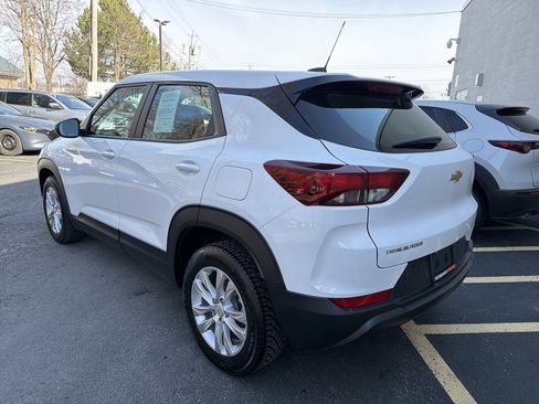 Used 2023 Chevrolet TrailBlazer LS image 5