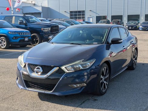 Used 2017 Nissan Maxima 3.5 SL FWD image 10