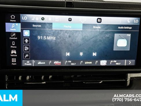 Used 2025 Jeep Wrangler Unlimited Sahara AWD/4WD image 39