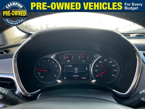Used 2022 Chevrolet Equinox LT w/ Driver Convenience Package image 25